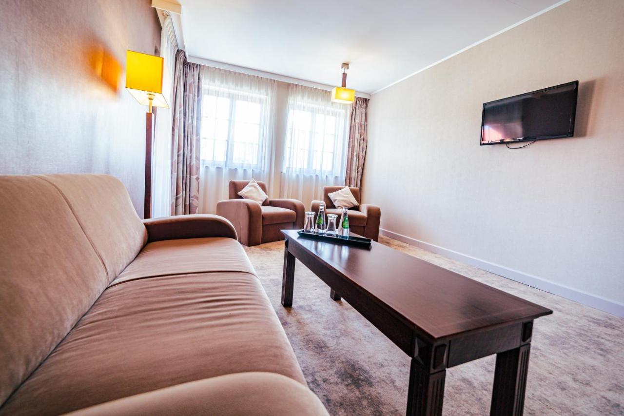 Hotel Krysztal Conference & Spa Szklarska Poreba Luaran gambar