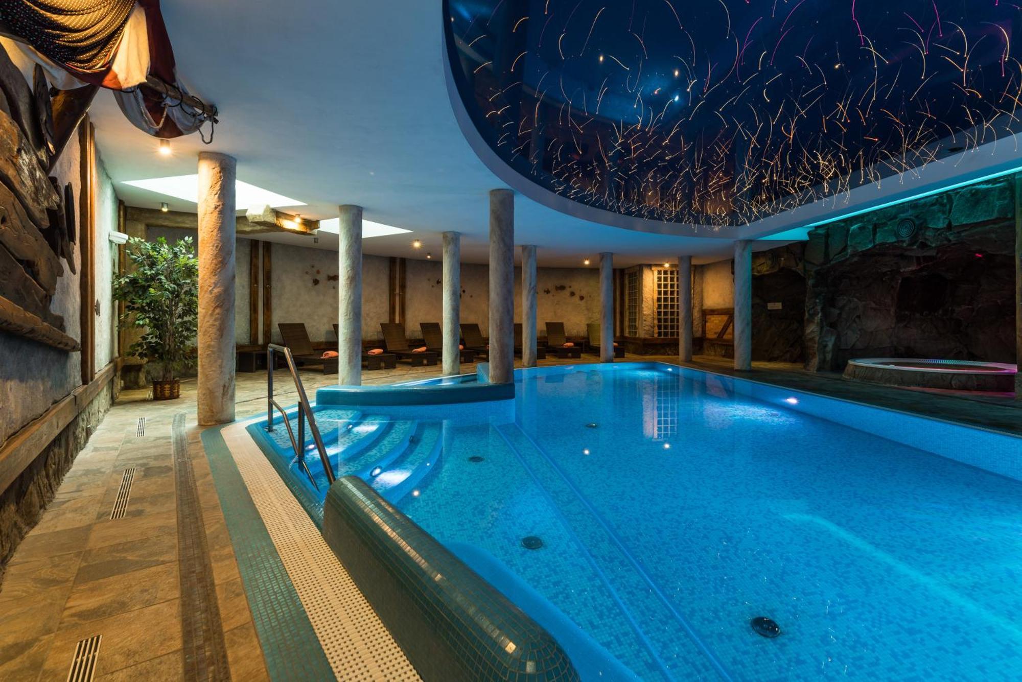 Hotel Krysztal Conference & Spa Szklarska Poreba Luaran gambar