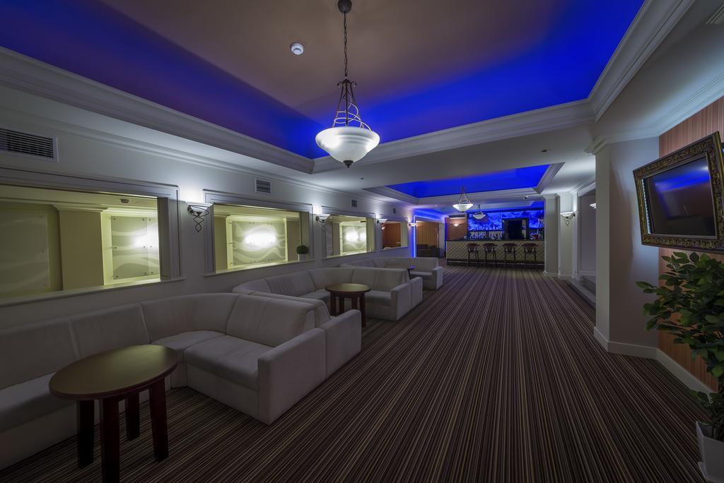 Hotel Krysztal Conference & Spa Szklarska Poreba Luaran gambar